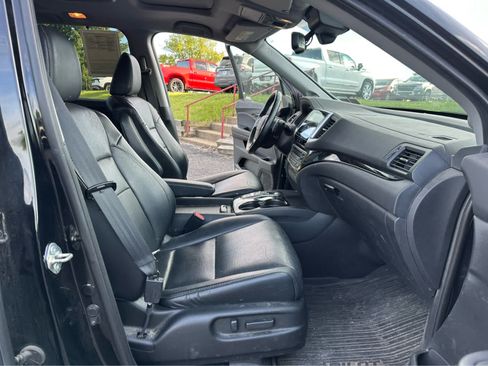 Used 2018 Honda Pilot Elite image 19