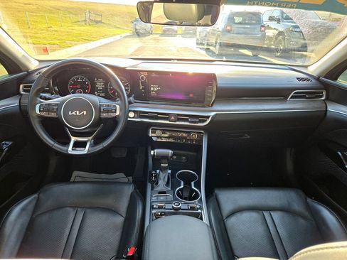 Used 2023 Kia K5 EX image 17
