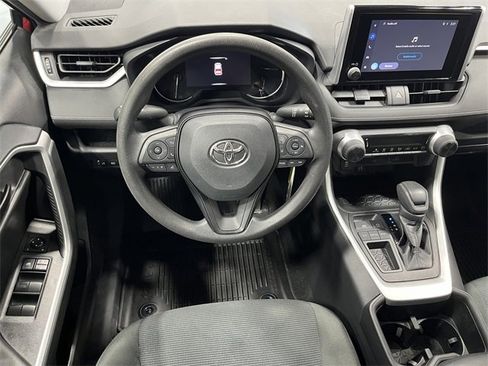 Used 2023 Toyota RAV4 LE image 17