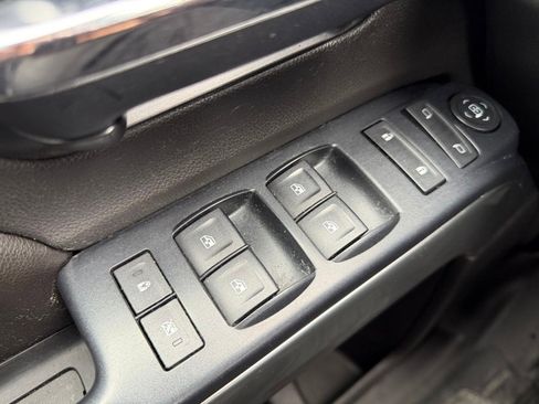 Used 2014 Chevrolet Silverado 1500 LT image 20