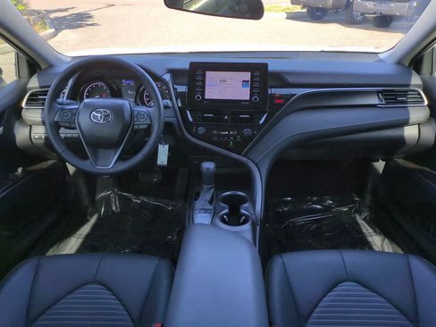 Certified 2023 Toyota Camry SE FWD image 14