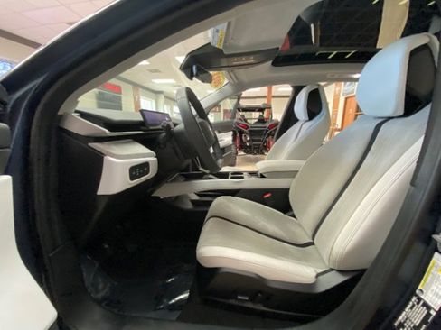 Used 2023 Fisker Ocean One image 24