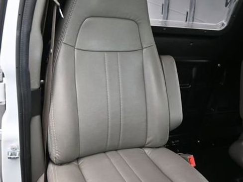 Used 2020 Chevrolet Express 2500 w/ Driver Convenience Package image 11