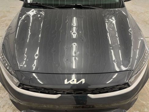 Used 2024 Kia Forte LXS w/ LXS Technology Package FWD image 17