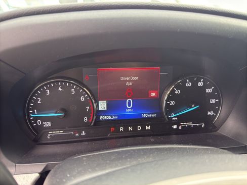 Used 2022 Ford Explorer Timberline image 10