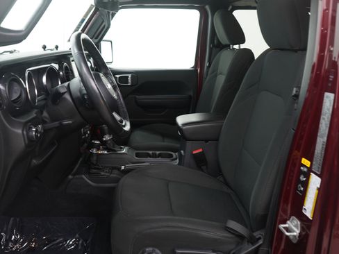 Used 2022 Jeep Wrangler Unlimited Sport image 16