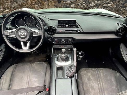 Used 2016 MAZDA MX-5 Miata Sport image 14