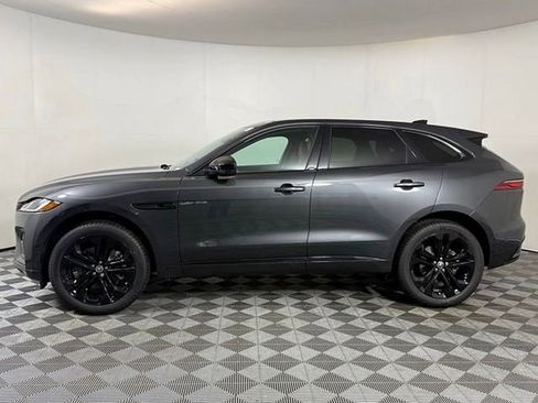 New 2026 Jaguar F-PACE R-Dynamic S image 3