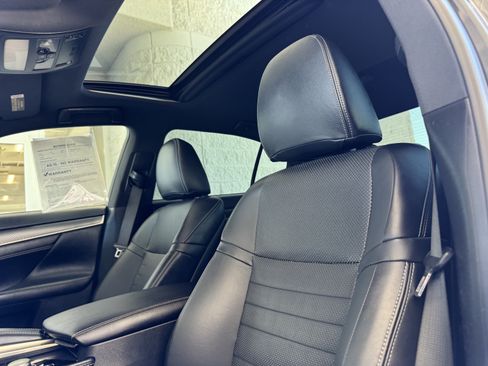 Used 2018 Lexus GS 350 F Sport w/ Preferred Accessory Package RWD image 15
