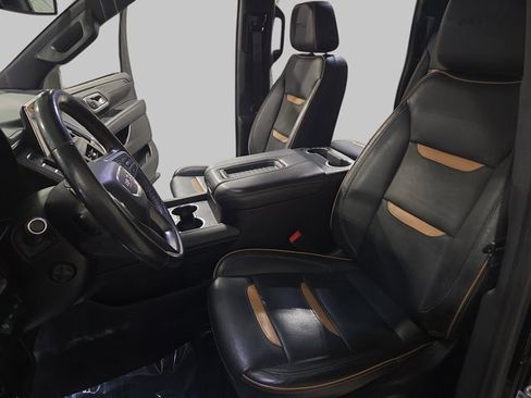 Used 2021 GMC Yukon XL AT4 w/ Technology Package image 19