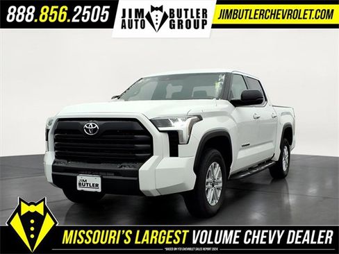 Used 2025 Toyota Tundra SR5 image 1