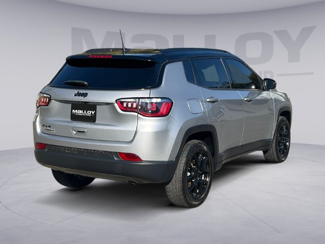 Used 2023 Jeep Compass Latitude w/ Convenience Group AWD/4WD image 5