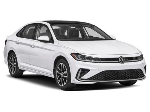 Used 2025 Volkswagen Jetta SE FWD image 6