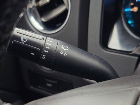 Used 2011 Ford F150 XLT w/ XLT Convenience Pkg image 30