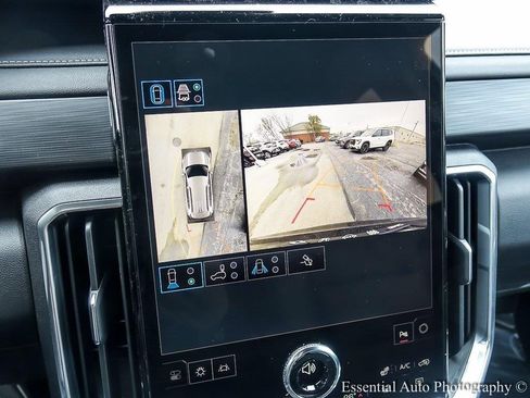 New 2026 GMC Acadia Elevation w/ Elevation Premium Package image 18