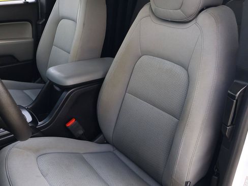 Used 2019 Chevrolet Colorado W/T w/ WT Convenience Package RWD image 11