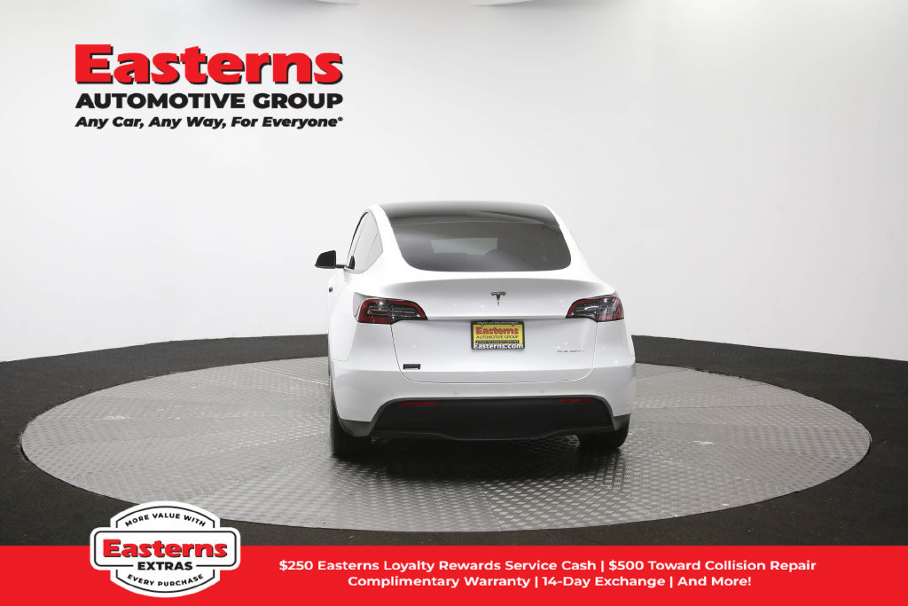 Used 2021 Tesla Model Y Long Range AWD/4WD image 35
