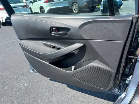 Used 2024 Toyota Corolla LE FWD image 29