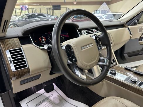 Used 2019 Land Rover Range Rover Base image 22