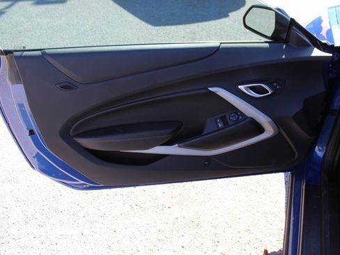 Used 2022 Chevrolet Camaro LT w/ RS Package image 11