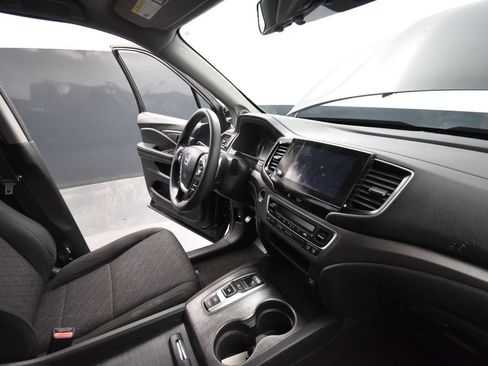 Used 2021 Honda Ridgeline Sport image 18