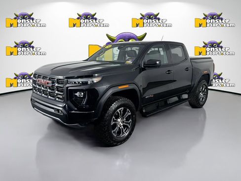 Used 2024 GMC Canyon AT4 w/ Technology Package AWD/4WD image 1