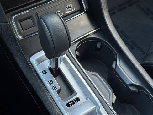 Certified 2024 Subaru Ascent Premium w/ Convenience Package image 27