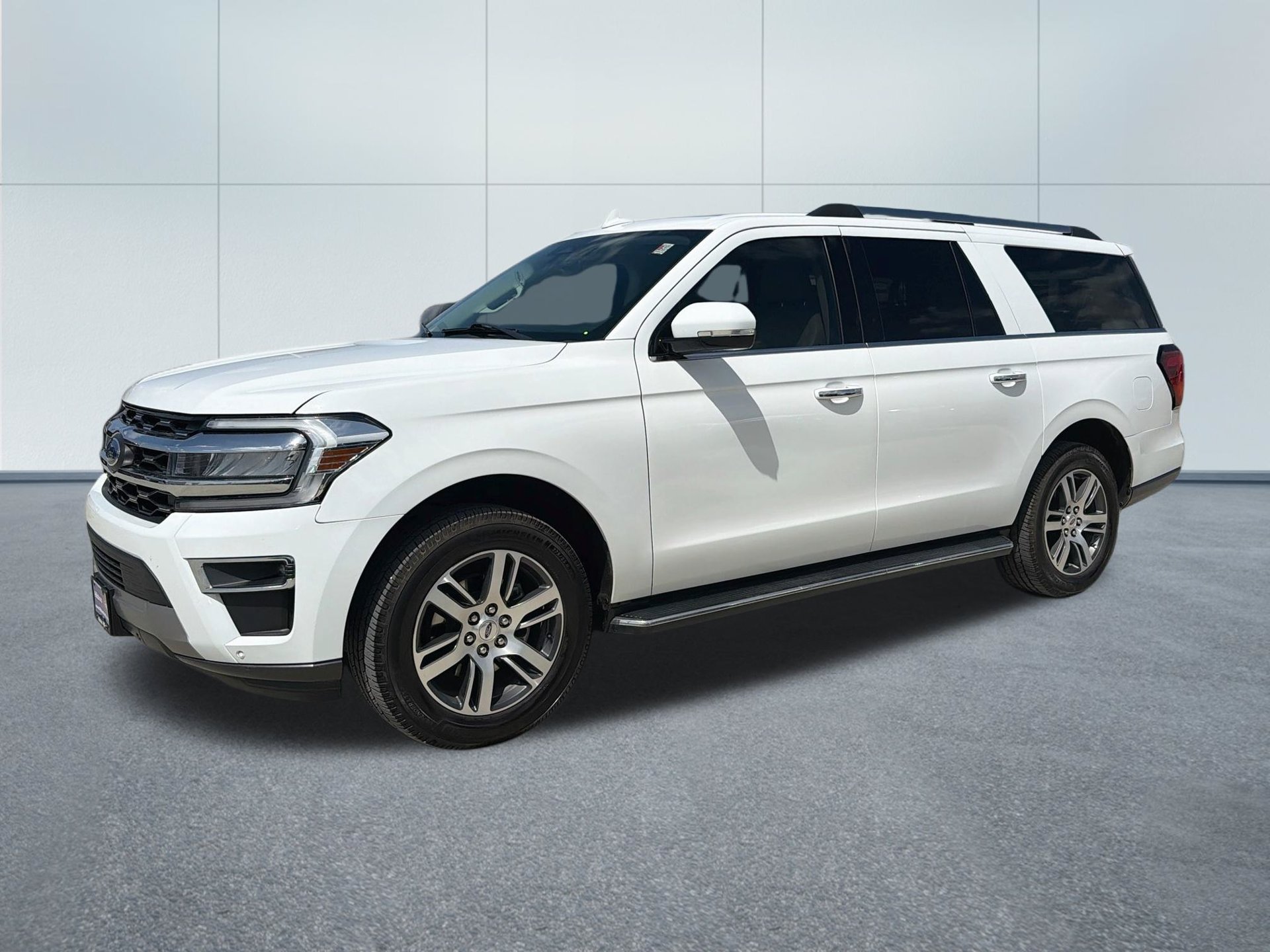 Used 2023 Ford Expedition Max Limited RWD image 1