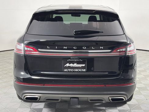 Used 2021 Lincoln Nautilus Reserve w/ Equipment Group 202A image 6