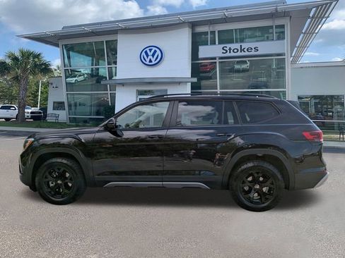 New 2026 Volkswagen Atlas Peak Edition image 7