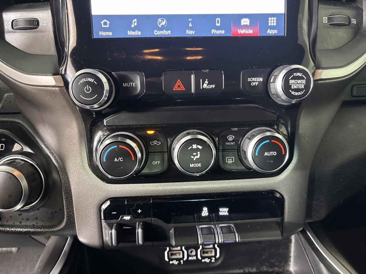 Used 2022 RAM 1500 Big Horn RWD image 19