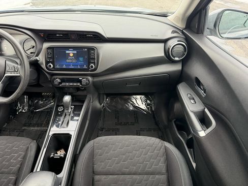Used 2021 Nissan Kicks SV image 23