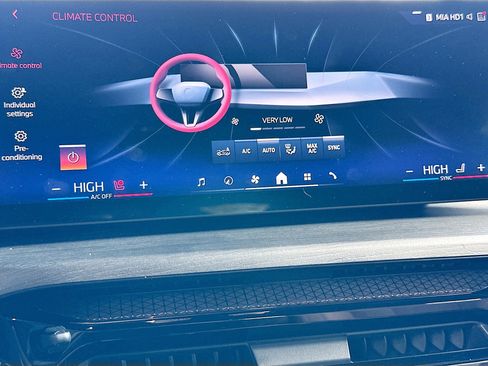 Used 2025 BMW M440i image 16