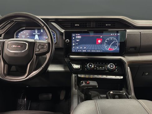 Used 2023 GMC Sierra 1500 AT4 w/ AT4 Premium Package AWD/4WD image 13