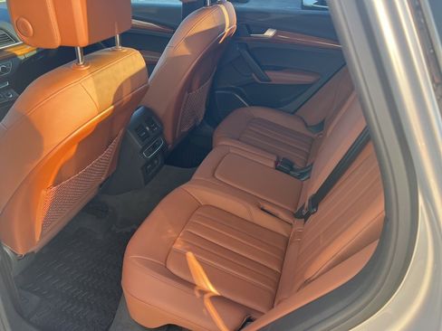 Used 2022 Audi Q5 2.0T Premium Plus w/ Premium Plus Package image 57