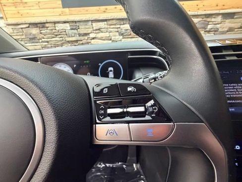 Used 2022 Hyundai Tucson SEL w/ Convenience + Premium Package AWD/4WD image 25