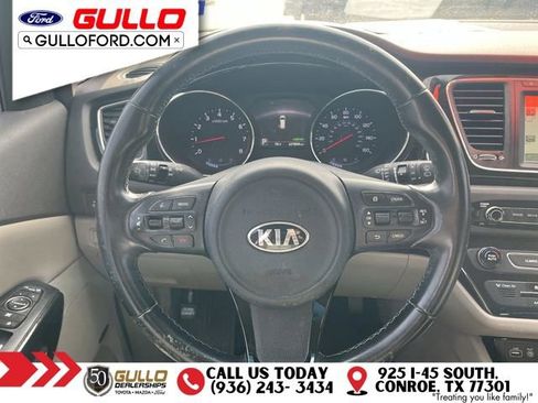 Used 2016 Kia Sedona SX FWD image 12