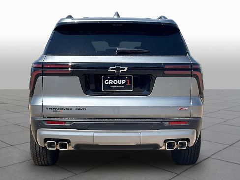 New 2026 Chevrolet Traverse Z71 w/ Enhanced Driving Package AWD/4WD image 4