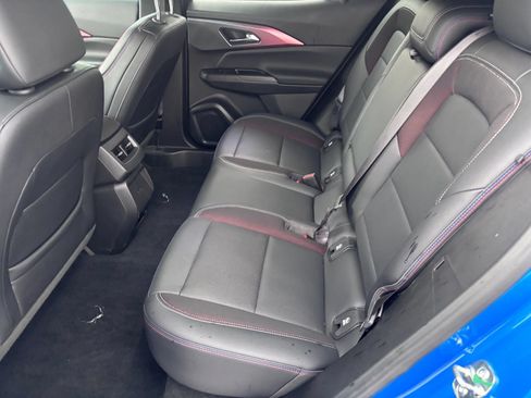 Used 2025 Chevrolet Equinox EV RS w/ LPO, All-Weather Mat Package FWD image 16