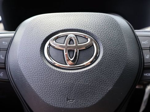 Used 2025 Toyota RAV4 LE FWD image 25