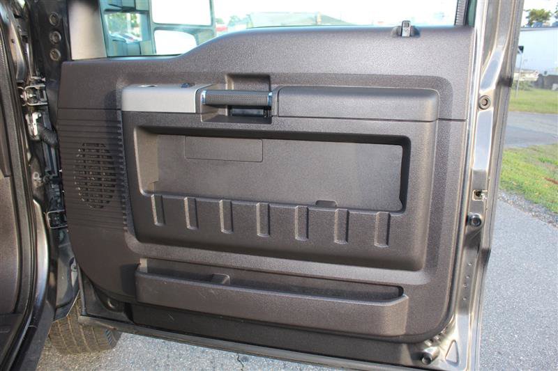 Used 2016 Ford F250 Lariat w/ Chrome Package AWD/4WD image 29