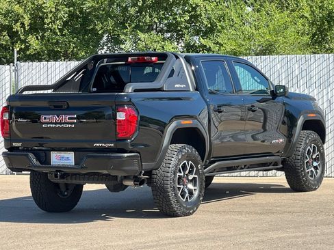Used 2024 GMC Canyon AT4X AWD/4WD image 4