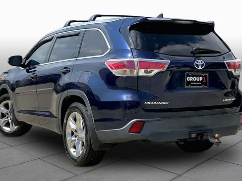 Used 2016 Toyota Highlander Limited w/ Driver Technology Package AWD/4WD image 12