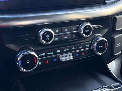 Used 2023 Ford F150 Lariat w/ Equipment Group 502A High image 20