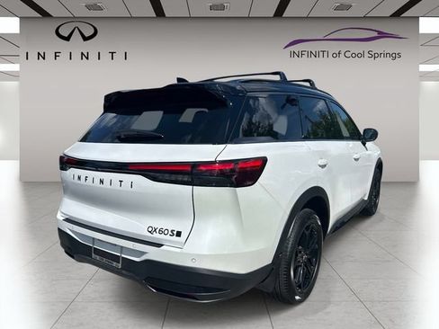 Certified 2026 INFINITI QX60 Sport w/ Dark Cargo Package AWD/4WD image 7