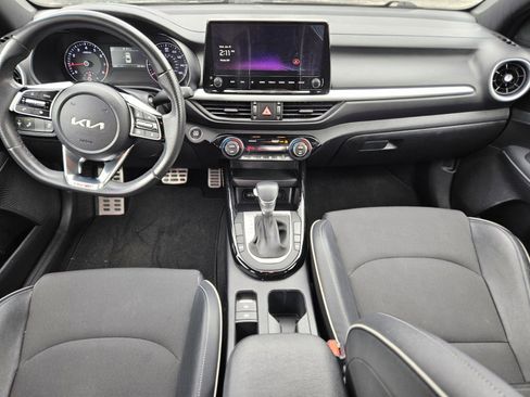 Used 2024 Kia Forte GT-Line image 15