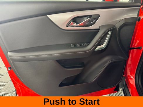 Used 2025 Chevrolet Blazer LT image 10