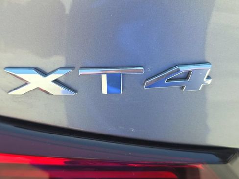 Certified 2025 Cadillac XT4 Premium Luxury FWD image 31