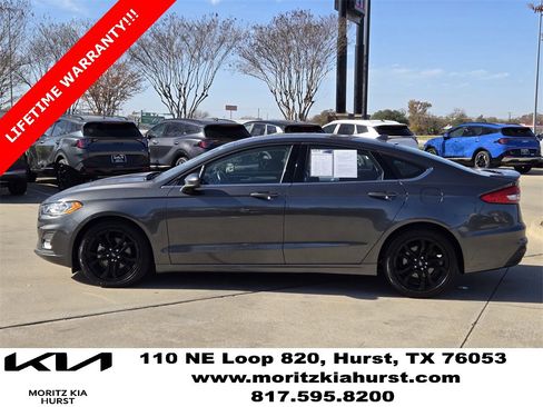 Used 2020 Ford Fusion SE w/ Equipment Group 151A image 12