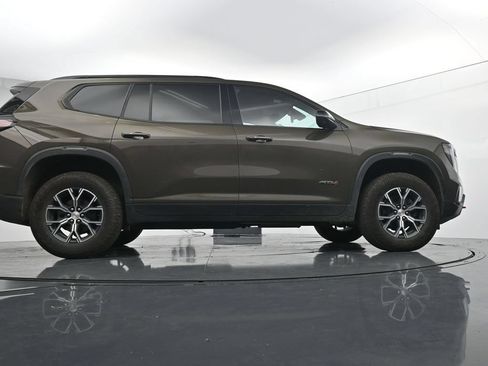 Used 2025 GMC Acadia AT4 AWD/4WD image 24